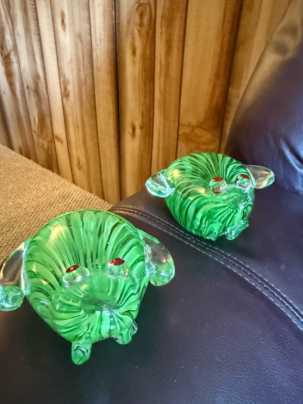 Green Glass frog Figurine Pair - Decorative Home Accent
